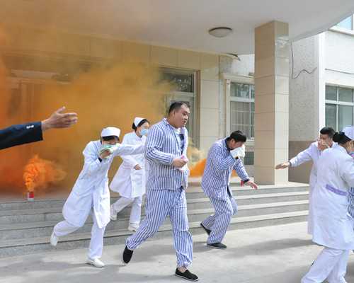 婴幼儿男童T恤特惠，舒适透气专为宝宝设计