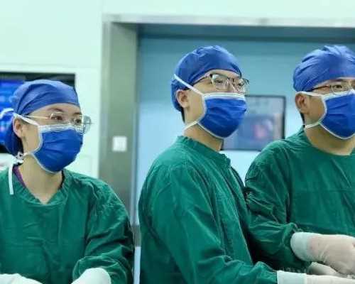 哪些医生和医院在西安试管助孕领域更值得信赖？